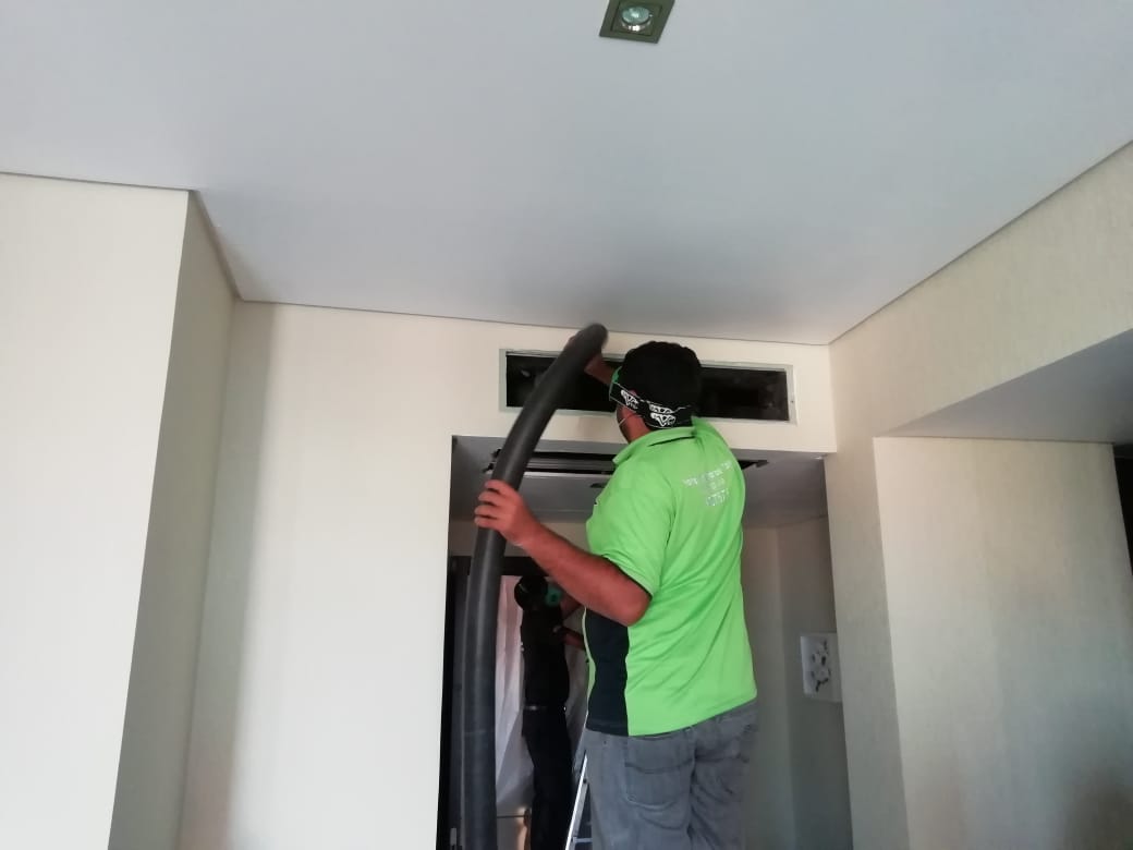 ac duct cleaning